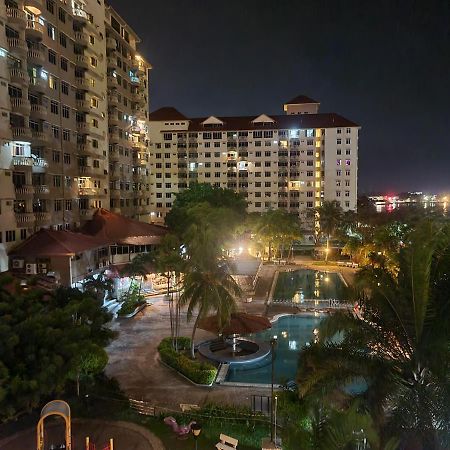 Glory Beach Resort Seaview Private 2Br Port Dickson Exteriör bild