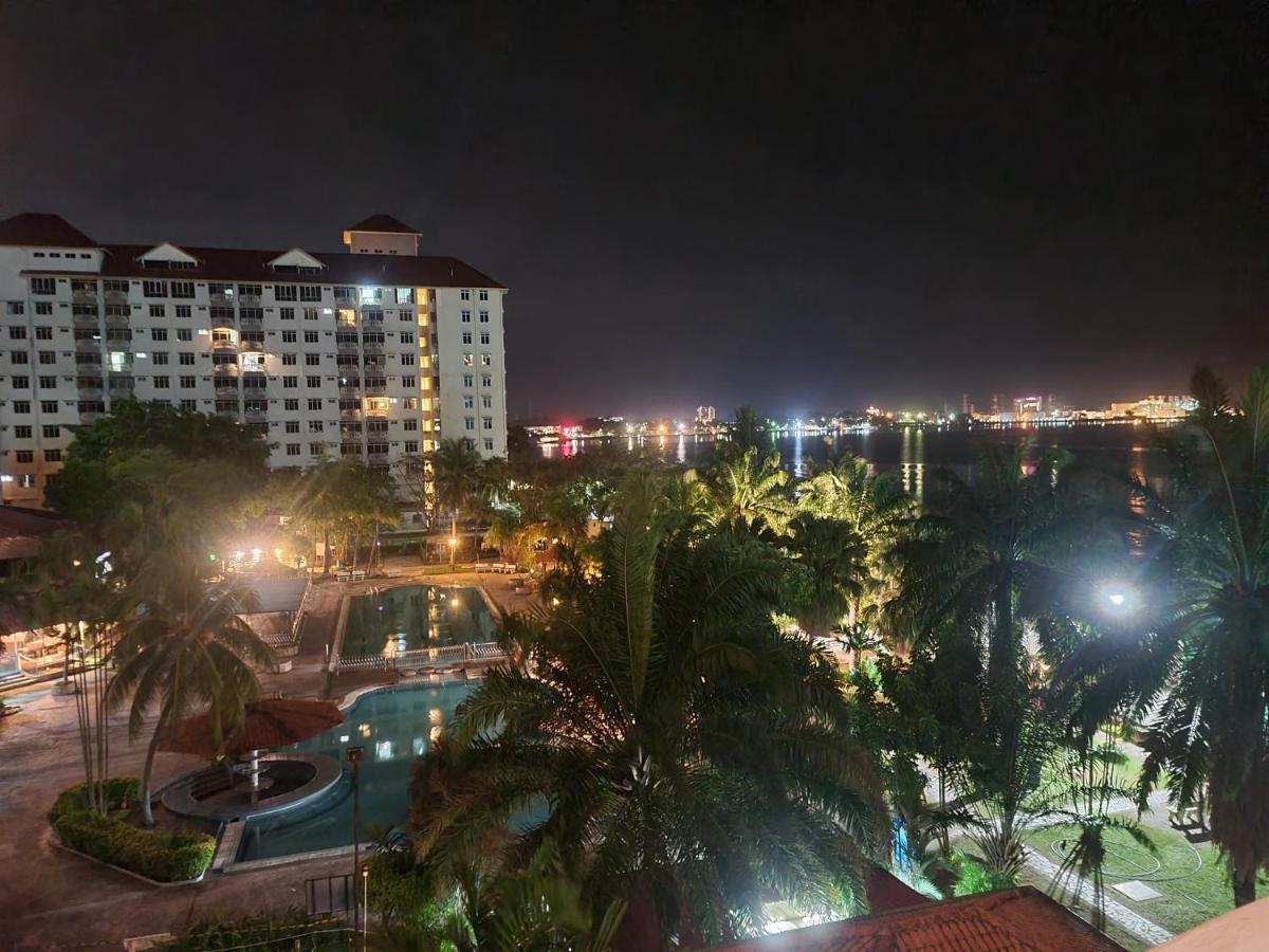Glory Beach Resort Seaview Private 2Br Port Dickson Exteriör bild